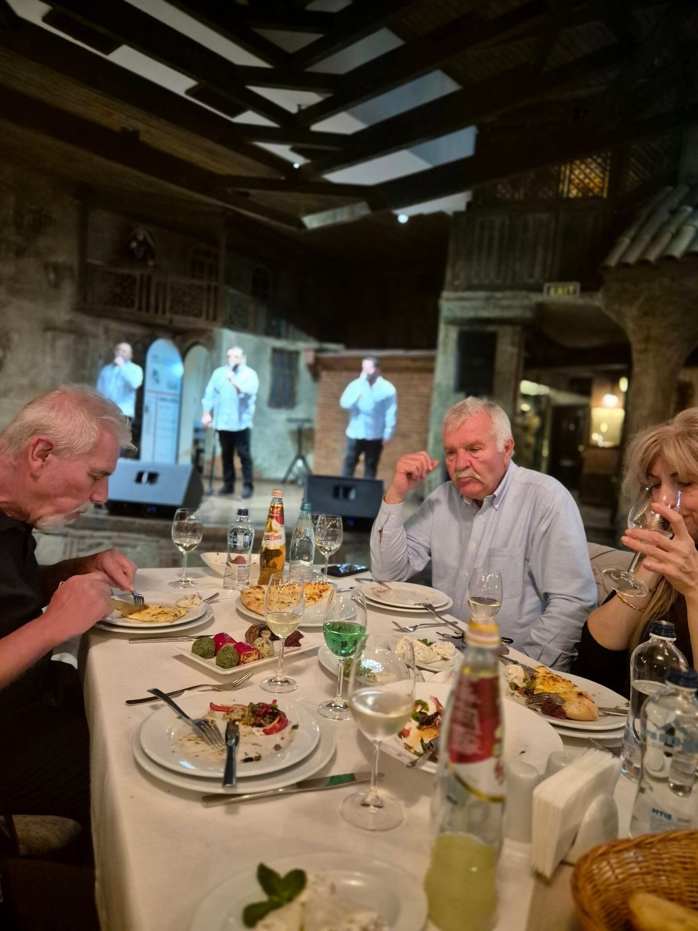 Príletový deň, presun do Tbilisi,Tradičná gruzínska show s folklórnym programom — fotografia 1
